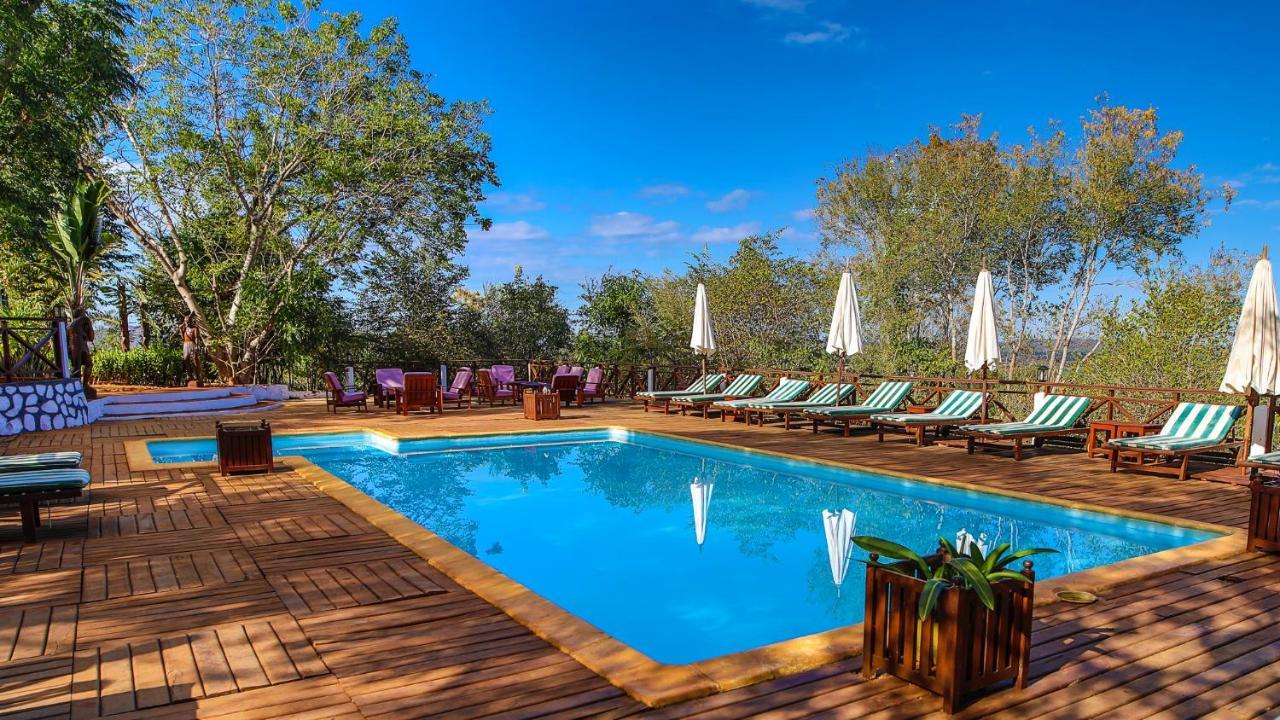 Olympe De Bemaraha Hotel Bekopaka Ngoại thất bức ảnh