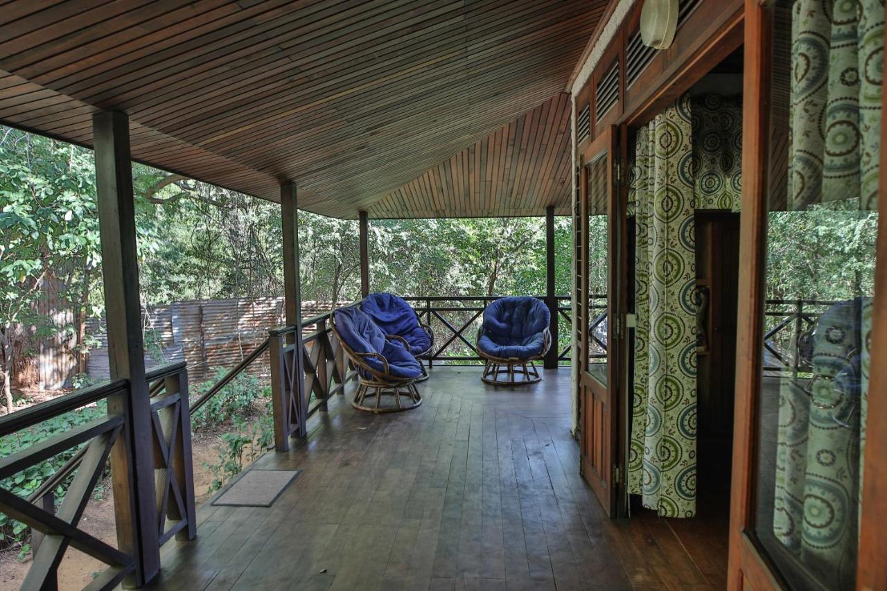 Olympe De Bemaraha Hotel Bekopaka Ngoại thất bức ảnh